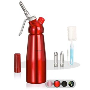 AMAZY Siphon Chantilly - Siphon en INOX avec 3 Douilles + 2 Brosses Nettoyantes - Siphon à Chantilly Professionnel - Machine à Chantilly - Siphon Aluminium pour Mousse Chantilly et Crème, Rouge